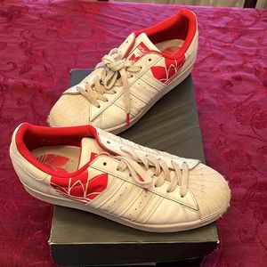 Adidas Stan Smith sneakers adult size 10 - leather red / White worn a few times